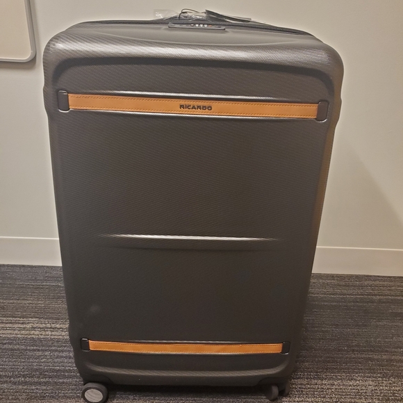 Ricardo Montecito Hardside Large Suitcase - Picture 4 of 15